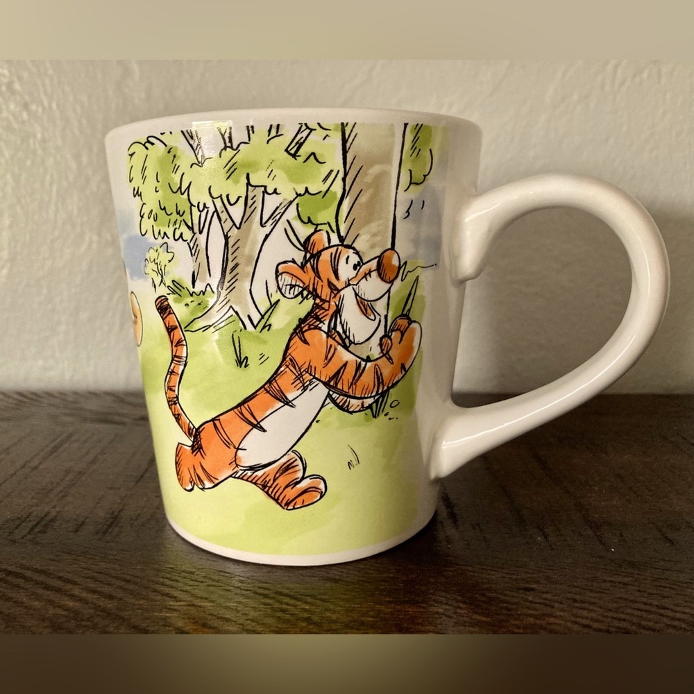 Disney- Winnie the Pooh and friends ceramic coffee mug.